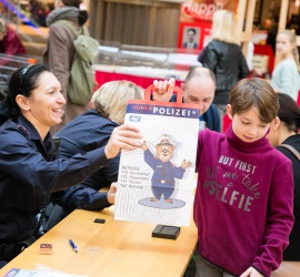 Foto © PELZL Roland Dr. / cityfoto Einbruchschutz - von Haus aus sicher - Plus City