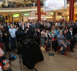 Foto © pluscity.at MAGIC FESTIVAL mit Michael Late - Plus City