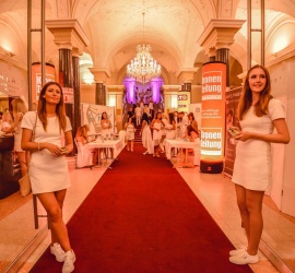 Foto: © szene1.at 10-Jahres Weisses Fest Linz