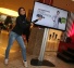 Autogrammstunde mit Inessa Tushkanova - Plus City