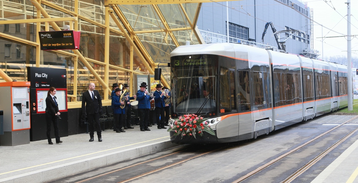 Eröffnung – Verlängerung Linzer Straßenbahn